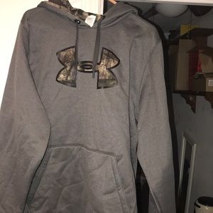 Men’s hoodie